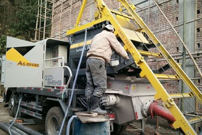 三民重科攪拌車(chē)載泵，“中彩路”建設(shè)的神秘武器